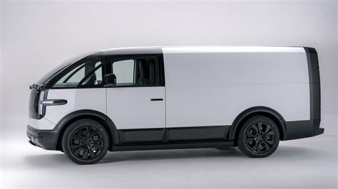 canoo lifestyle van delivery date.